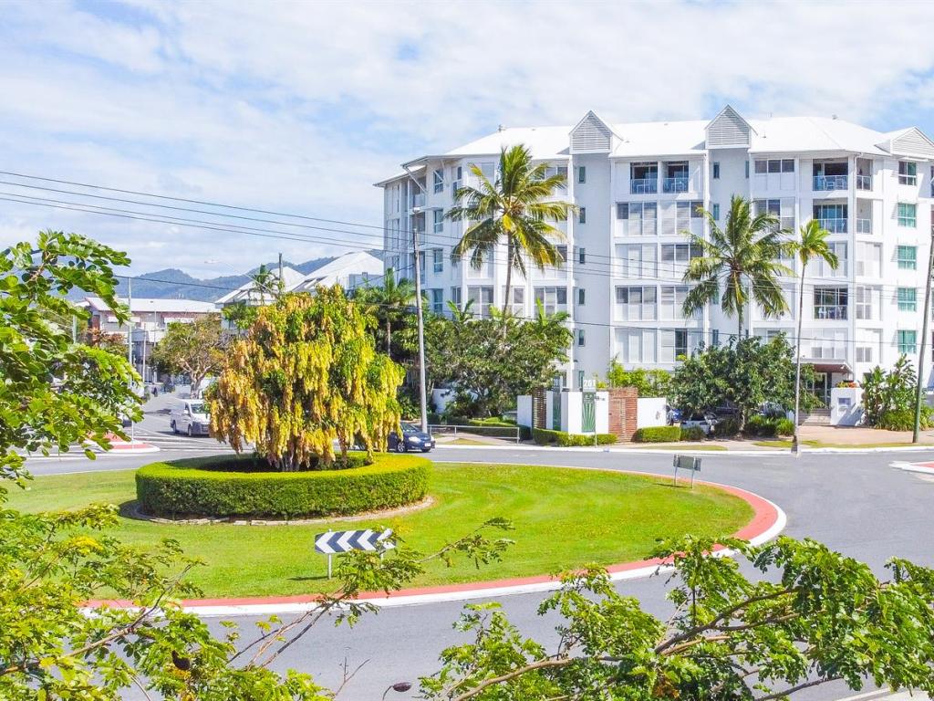 3/199-201 Lake St, Cairns North, QLD 4870