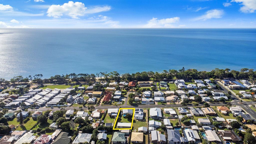 165 Cypress St, Urangan, QLD 4655