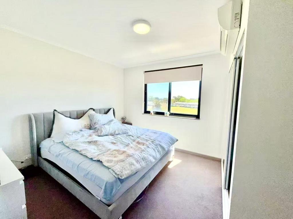 401/58 Grose Ave, Cannington, WA 6107
