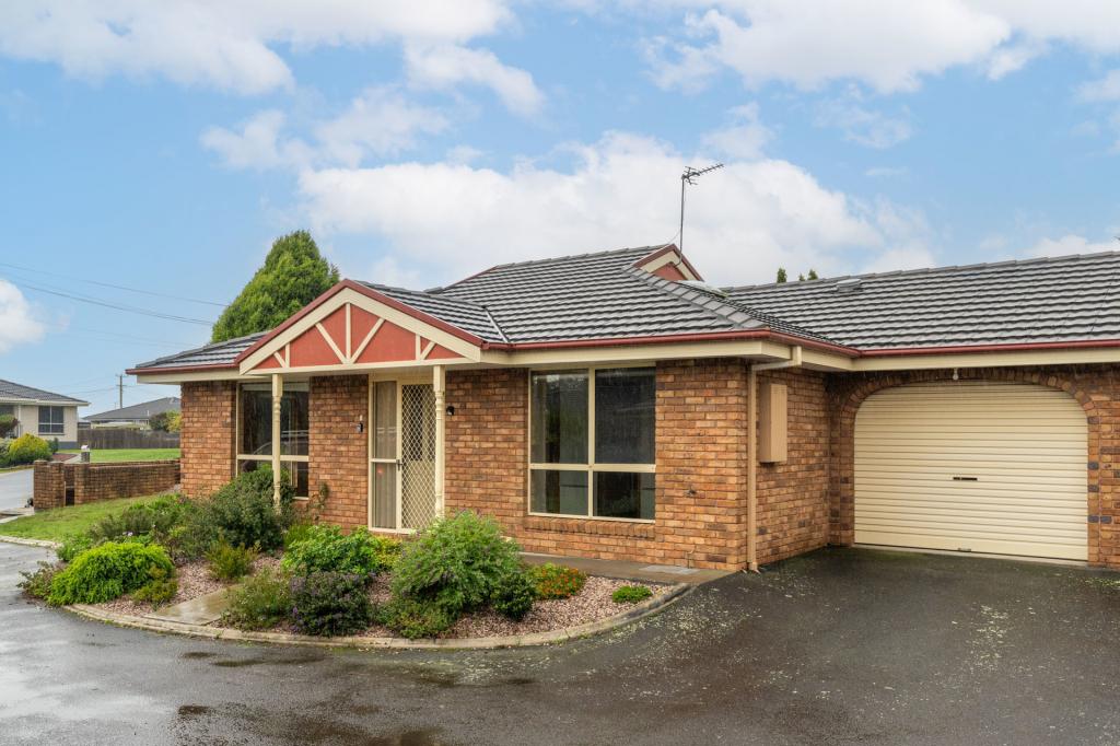 1/4 Anna Pl, Devonport, TAS 7310
