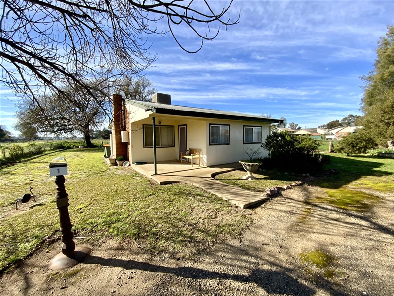 1 Clarke St, Forbes, NSW 2871