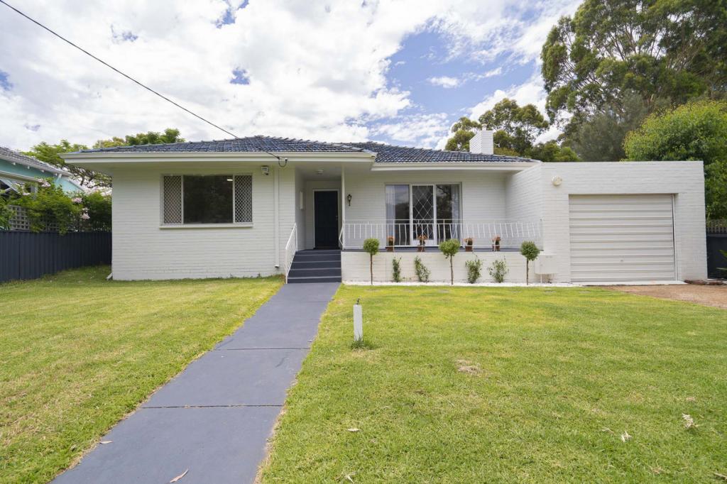 4 Railway Pde, Bassendean, WA 6054