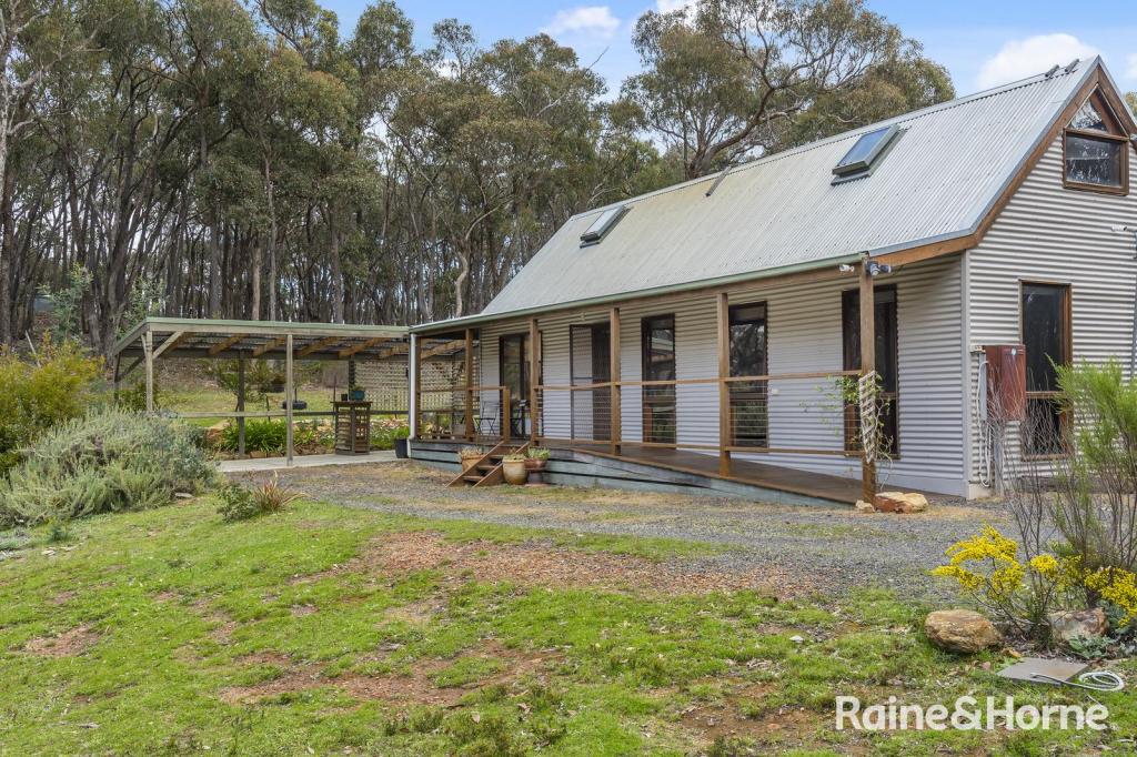 559 Vaughan Springs Rd, Drummond North, VIC 3446