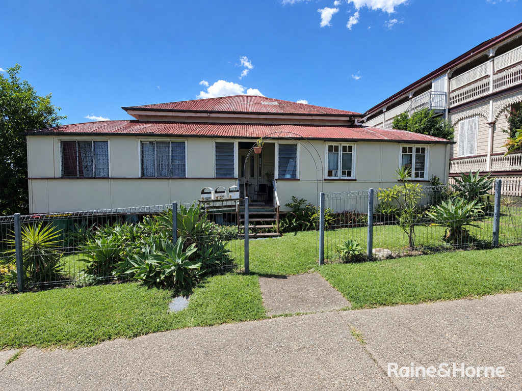 1/7 Brisbane St, Ipswich, QLD 4305