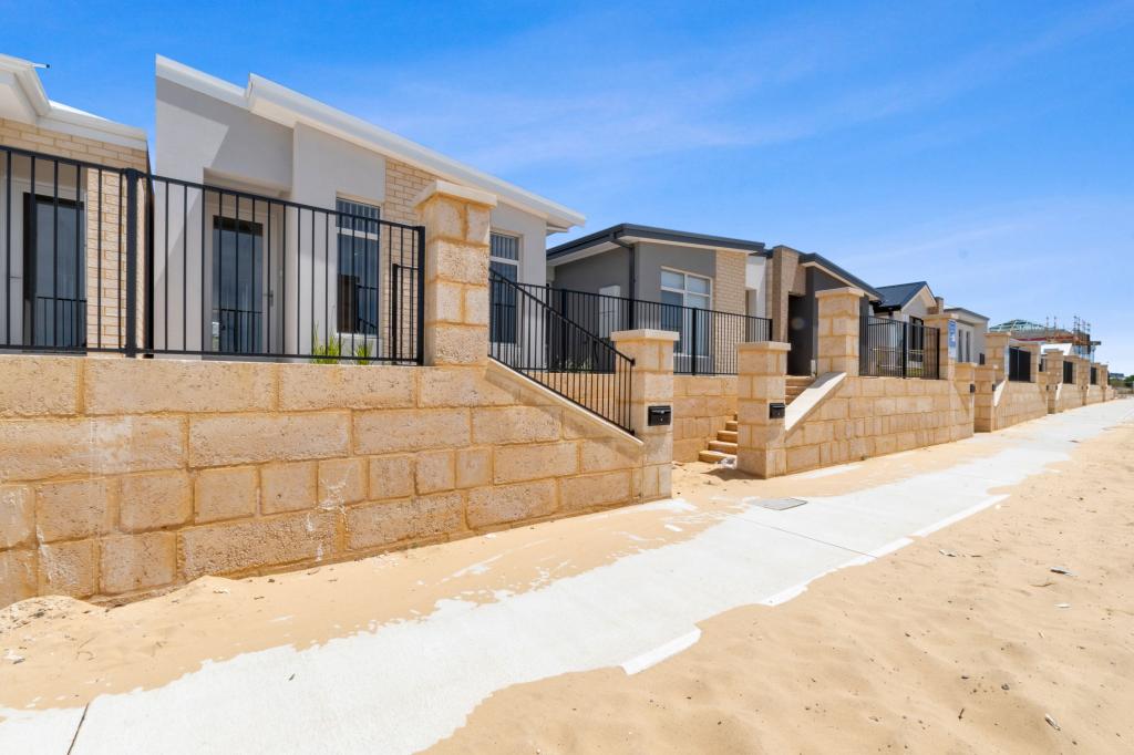 163 Badgerup Ave, Lakelands, WA 6180