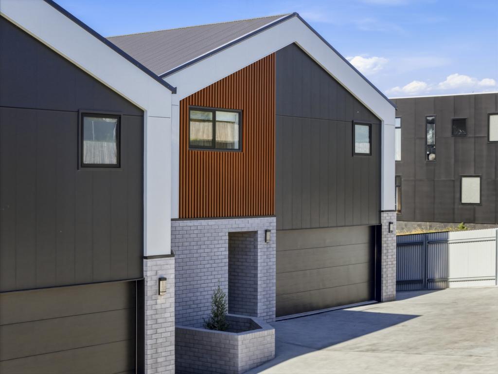 2/20B FRANCES ST, BRIDPORT, TAS 7262