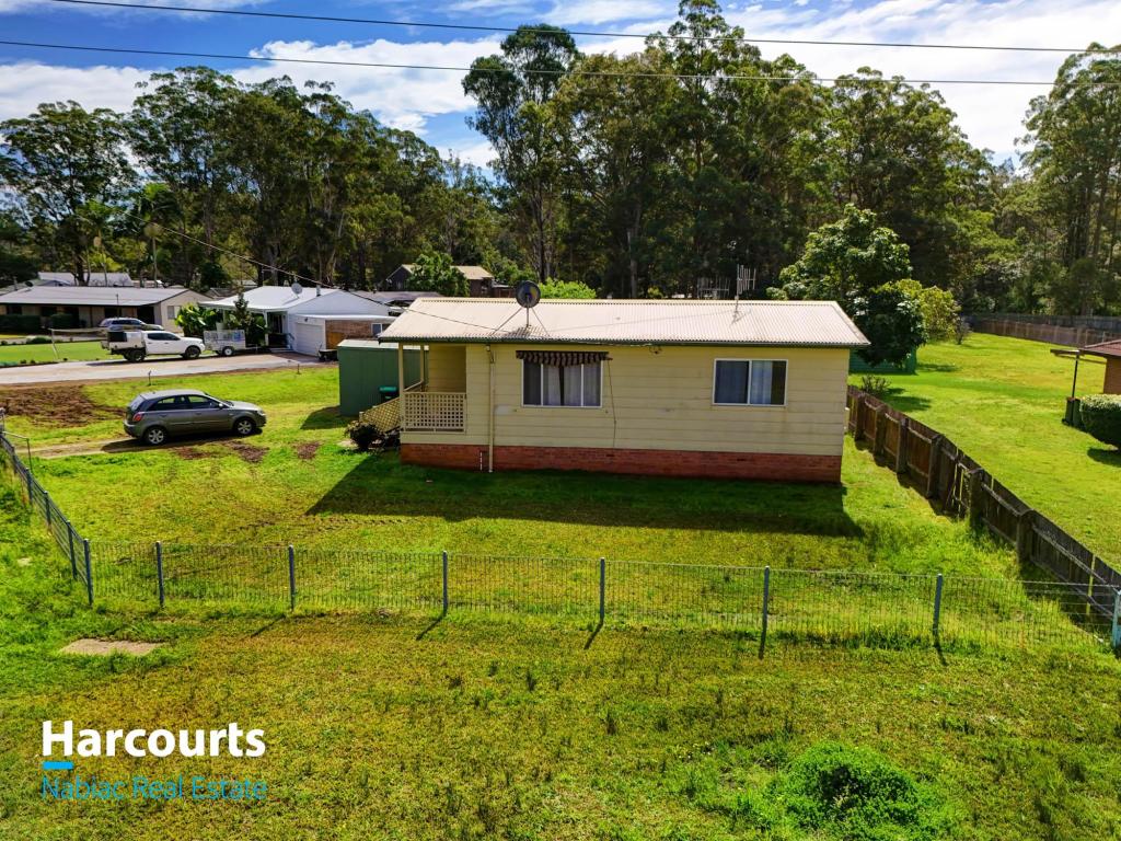 36 Hoskins St, Nabiac, NSW 2312