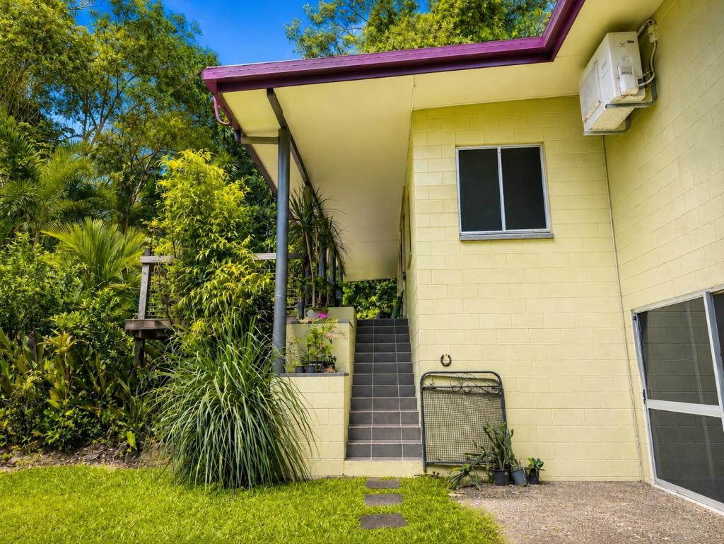 6 Lloyd Bell Rd, Merryburn, QLD 4854