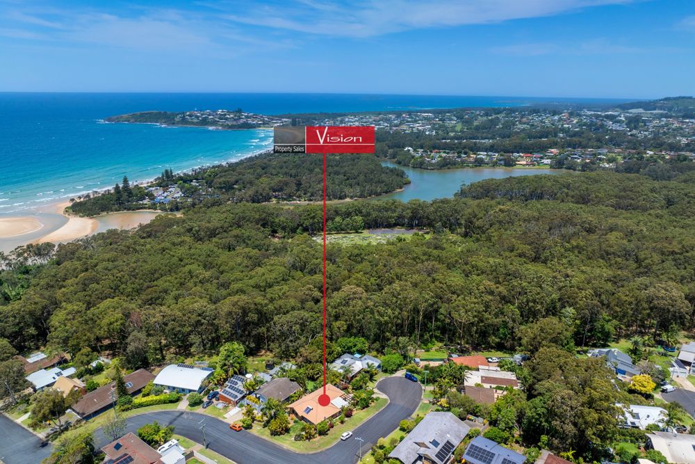 14 Campbell St, Safety Beach, NSW 2456