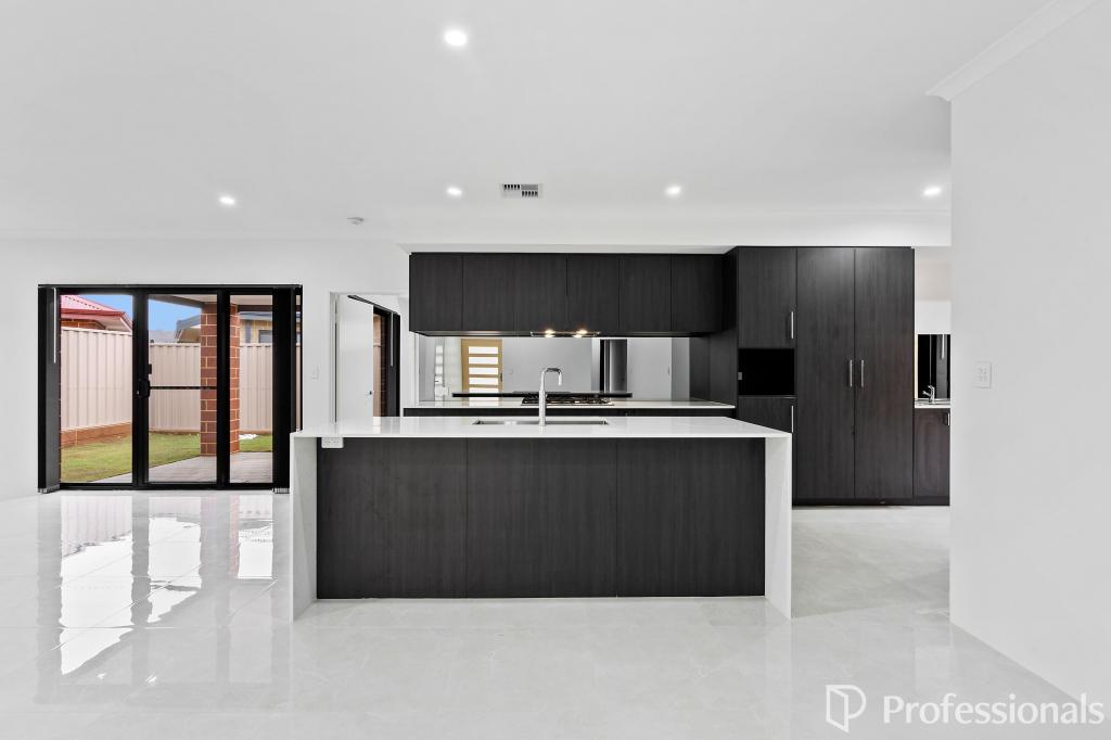 14 Setosa Dr, Forrestfield, WA 6058