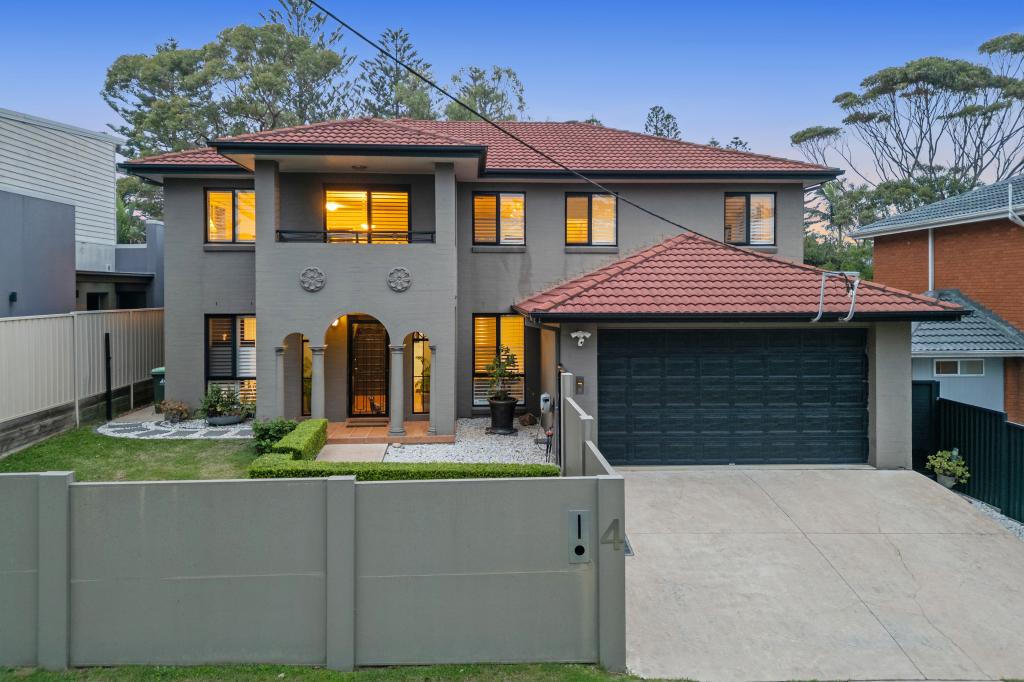 4 Cowlishaw St, Redhead, NSW 2290