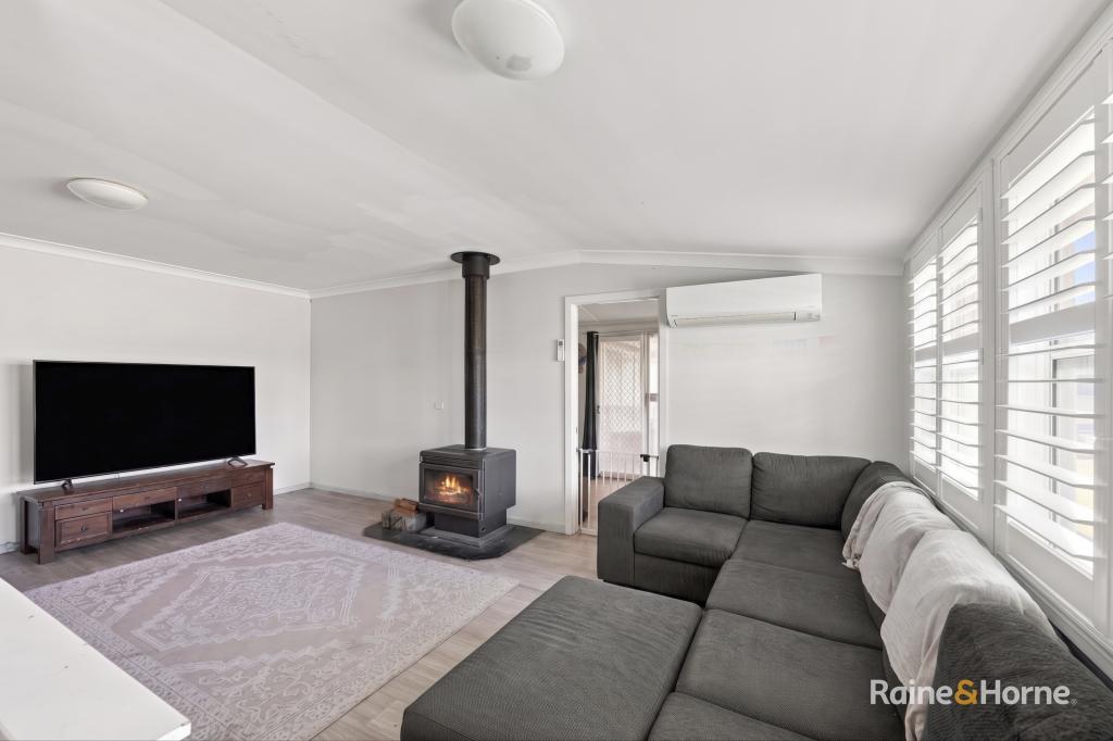 220w Hill St, Walcha, NSW 2354