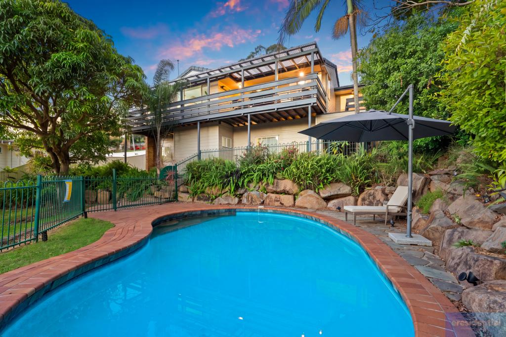 13 Overland Dr, Edens Landing, QLD 4207