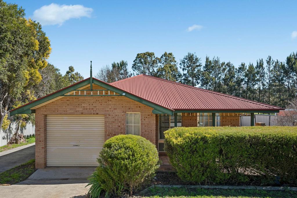 1/18 Abernethy Cl, Mudgee, NSW 2850