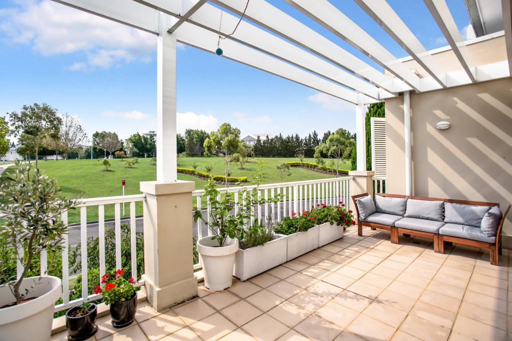 24/28 Admiralty Dr, Breakfast Point, NSW 2137
