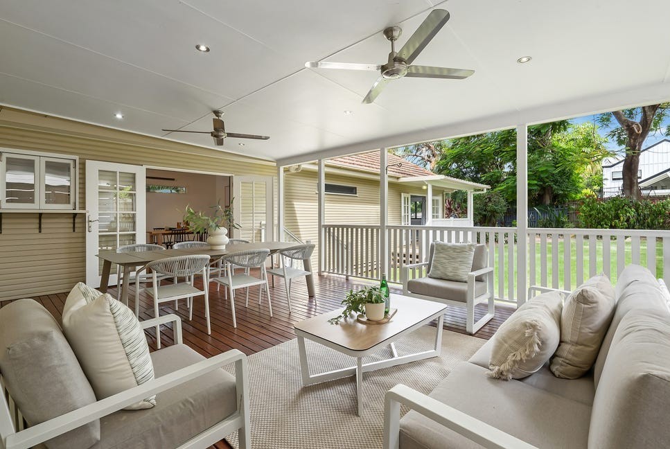 309 Long St E, Graceville, QLD 4075