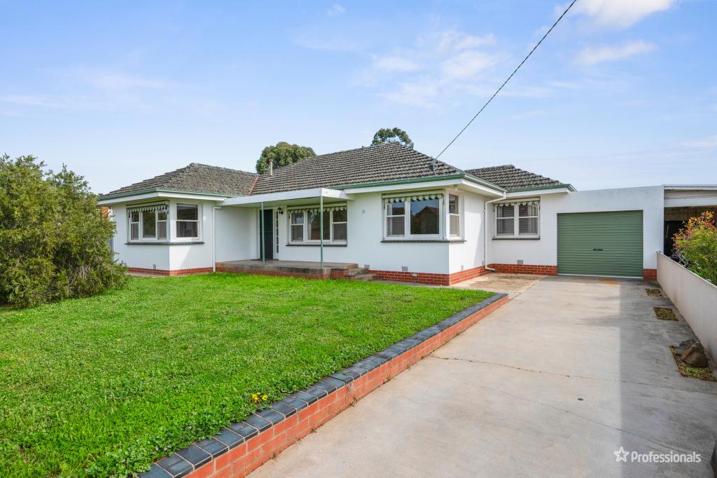 15 Palmerston St, Maryborough, VIC 3465