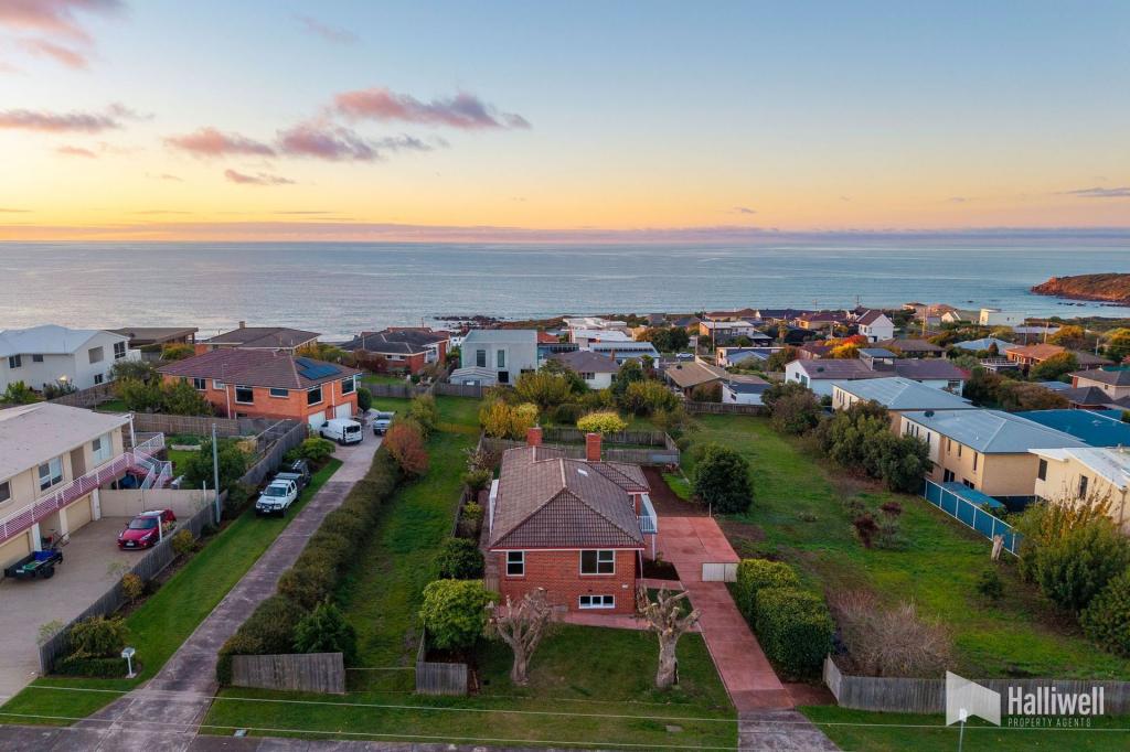 1, 118 James St, Devonport, TAS 7310