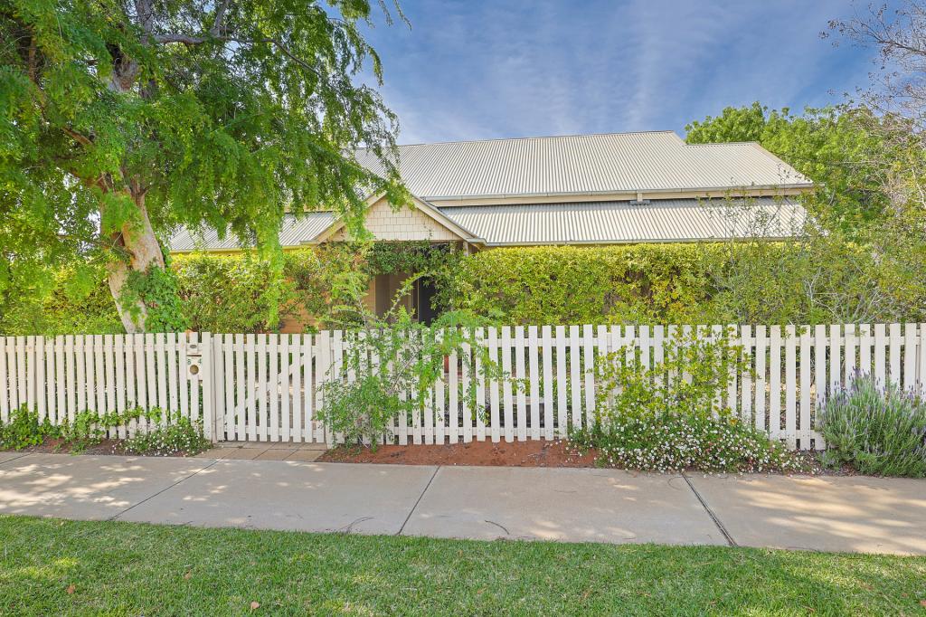84 Walnut Ave, Mildura, VIC 3500