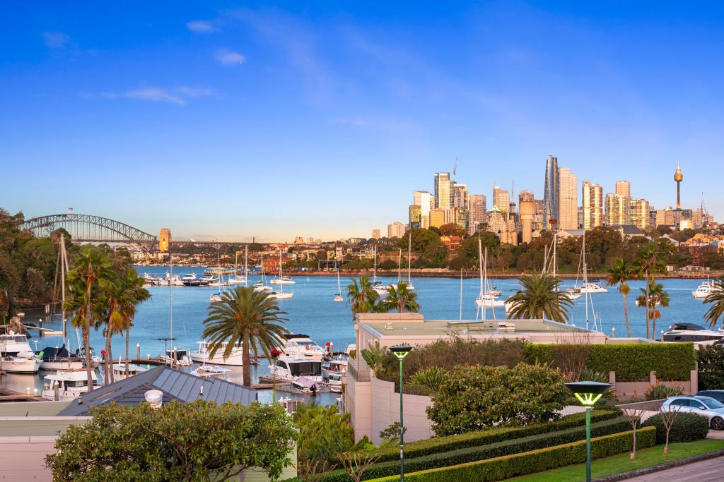4/3 Le Vesinet Dr, Hunters Hill, NSW 2110