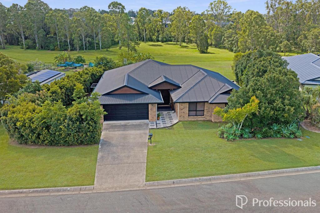 5 David Ct, Southside, QLD 4570