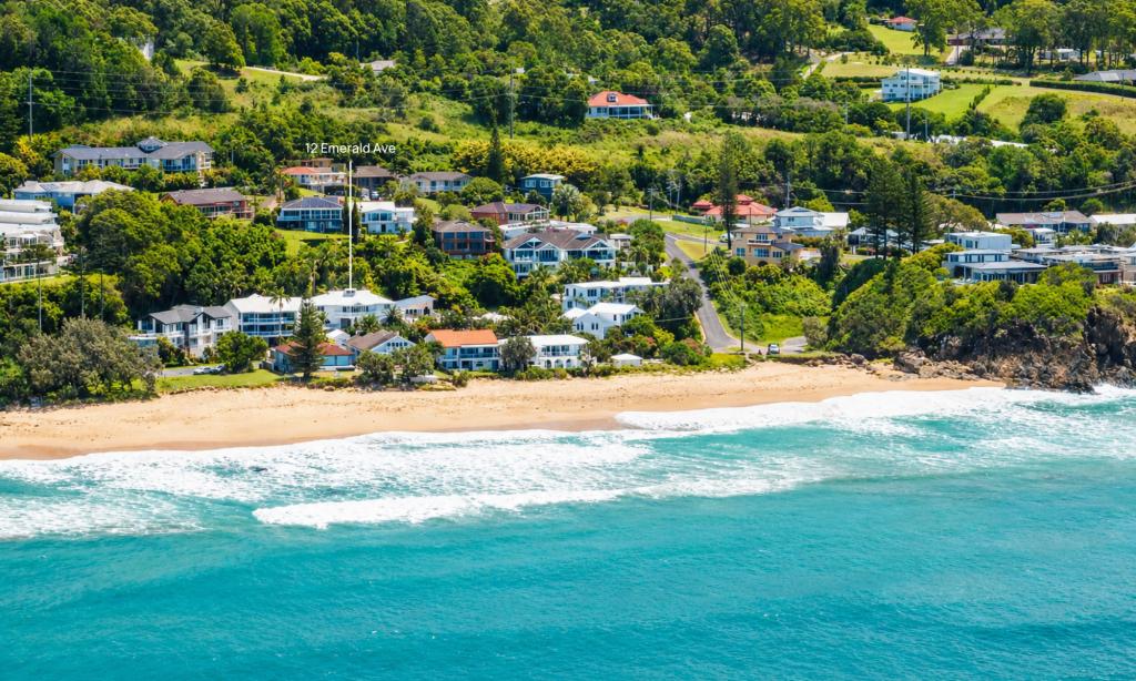 12 Emerald Ave, Sapphire Beach, NSW 2450