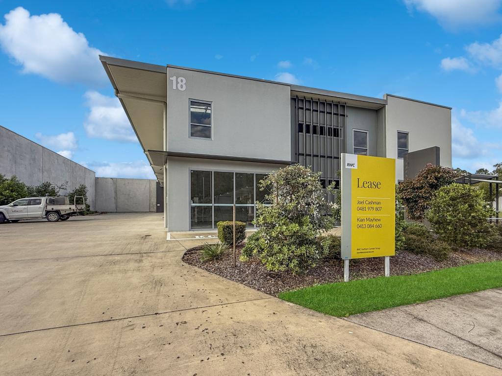 18 Lenco Cres, Landsborough, QLD 4550