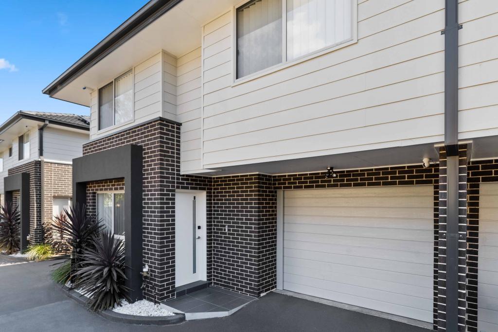 8/82 Brisbane St, Oxley Park, NSW 2760