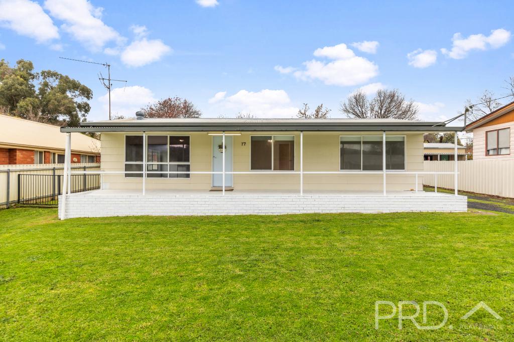 77 Lockhart St, Adelong, NSW 2729