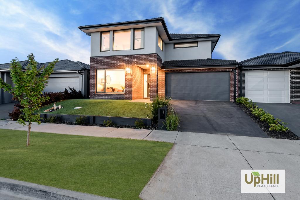 11 Mediterranean Ave, Clyde, VIC 3978