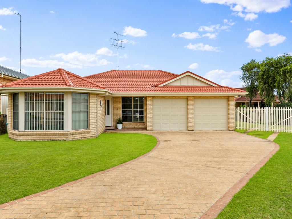 8 Dorrington Pl, Glenmore Park, NSW 2745