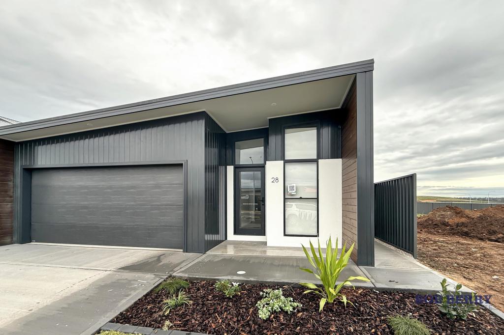 28 STREAM AVE, DUBBO, NSW 2830