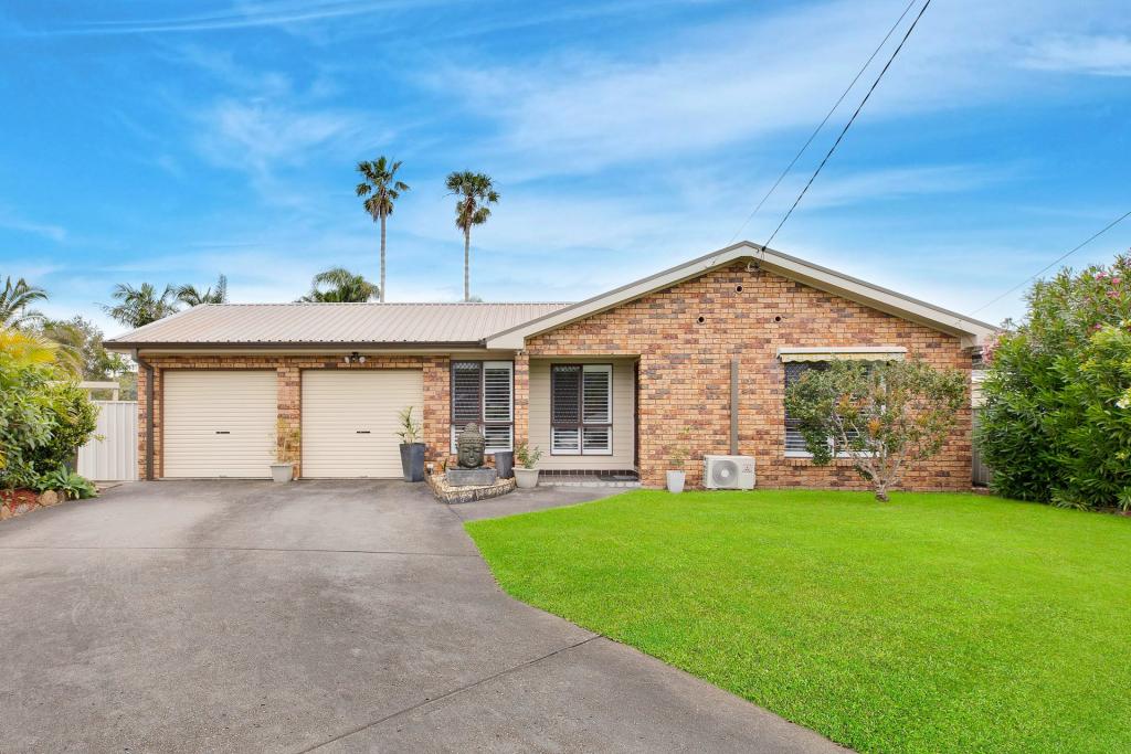 1 Alexander Ave, Bateau Bay, NSW 2261