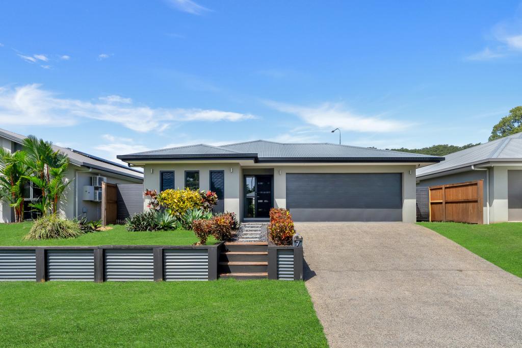 7 Midship St, Trinity Beach, QLD 4879