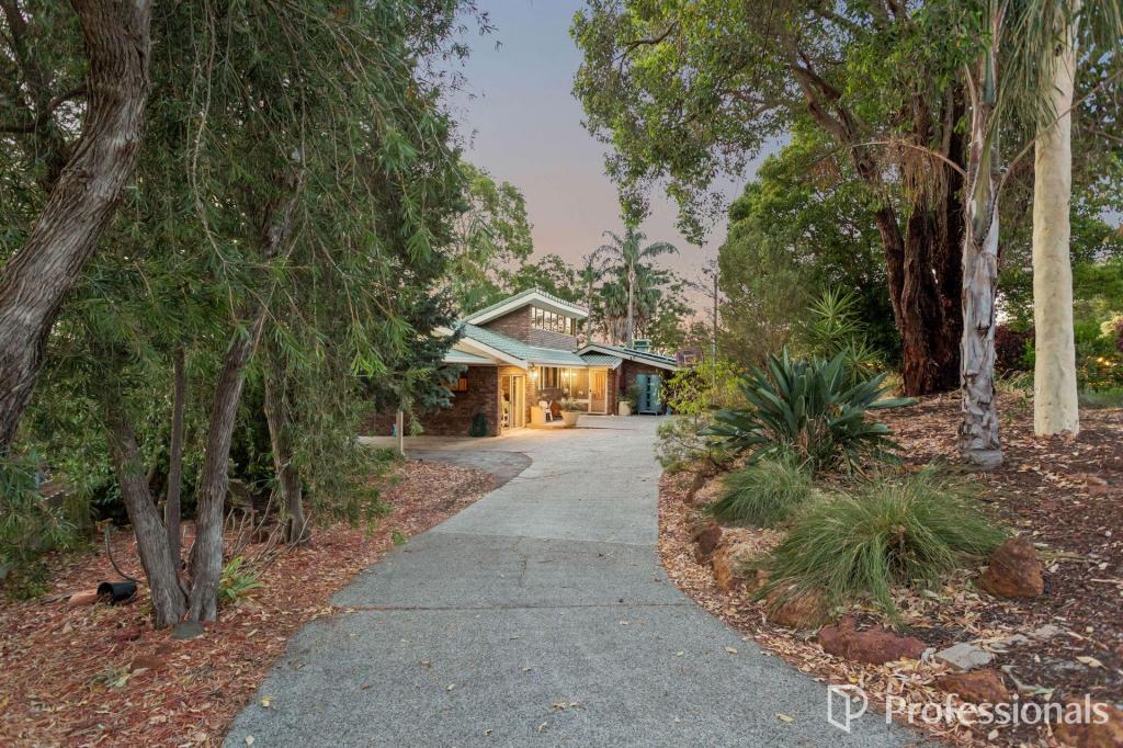 21 Brigalow Way, Lesmurdie, WA 6076