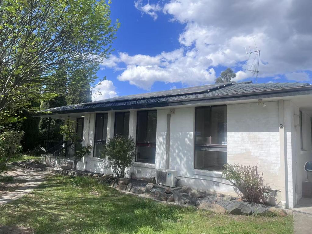2 Barlee Pl, Stirling, ACT 2611
