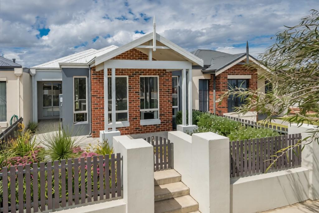 20 Trethowan Prom, Alkimos, WA 6038