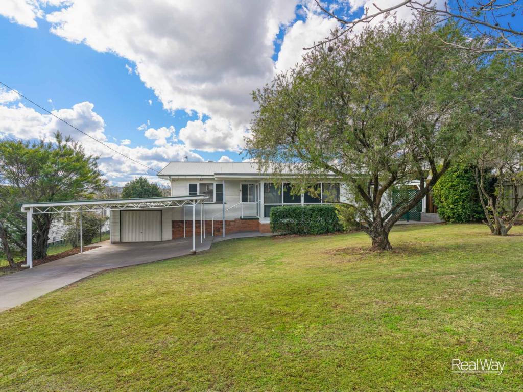 39 Mabel St, Harlaxton, QLD 4350