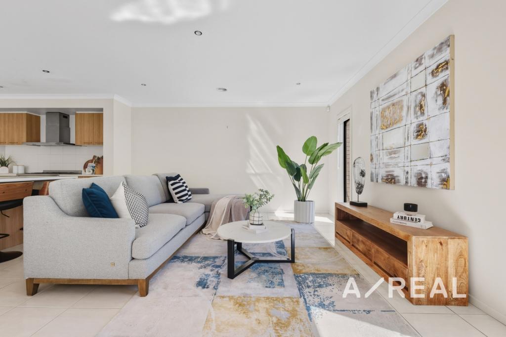 17 Maritime Cct, Point Cook, VIC 3030