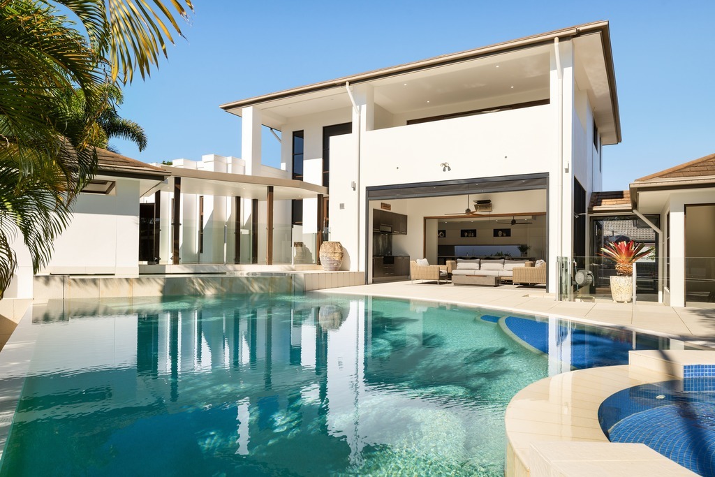5436 Bay Hill Tce, Hope Island, QLD 4212