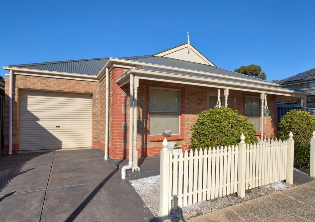 11 Salmon Gum Cres, Blakeview, SA 5114