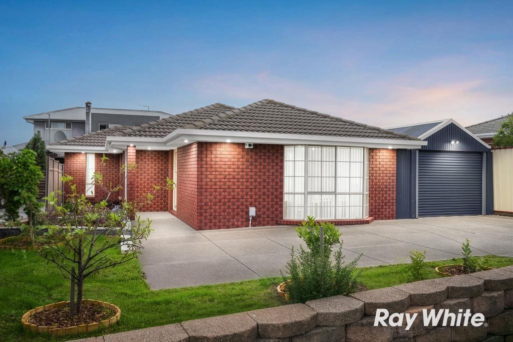 27 Bicentennial Cres, Meadow Heights, VIC 3048