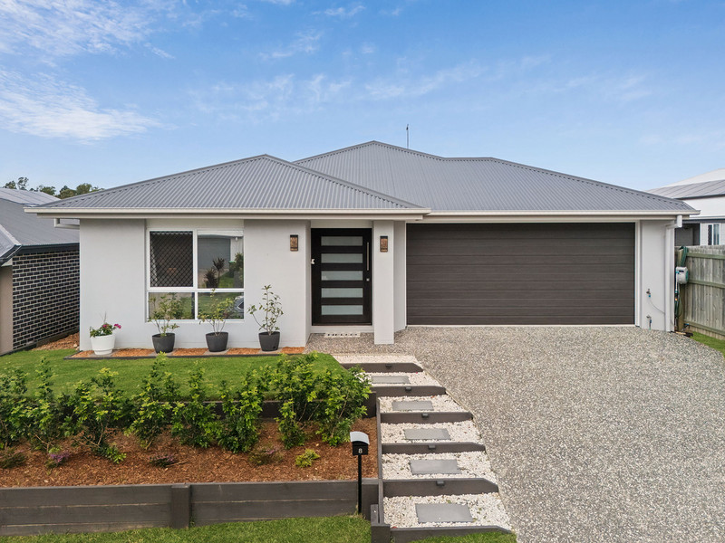 8 Forbes Ct, Collingwood Park, QLD 4301