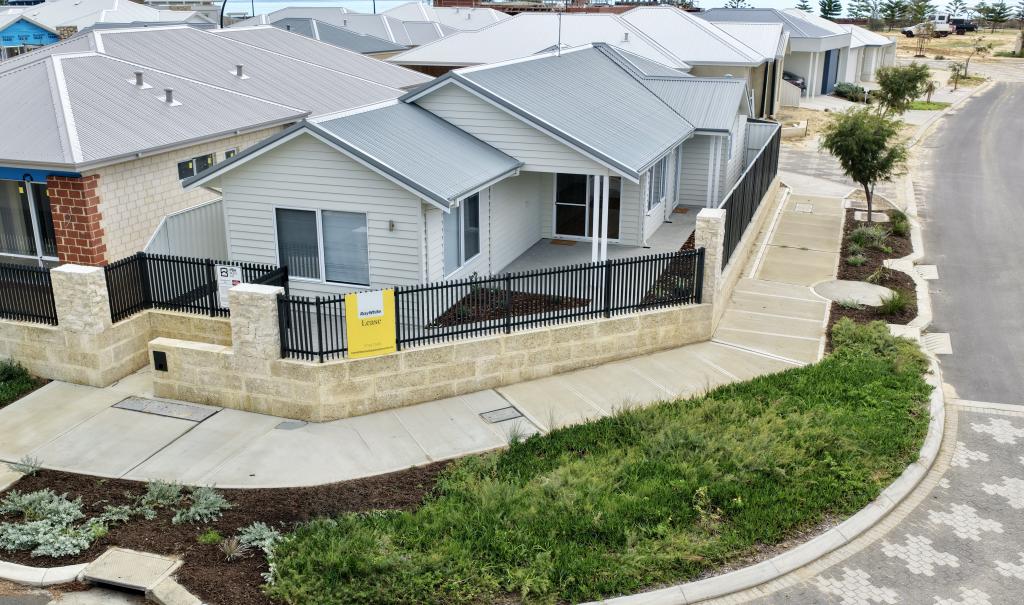 4 Spinnaker Bvd, Geographe, WA 6280