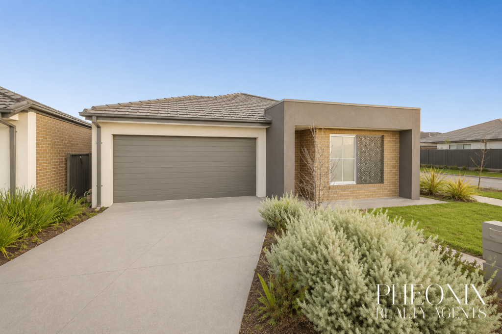 23 RESTON WAY, STRATHTULLOH, VIC 3338