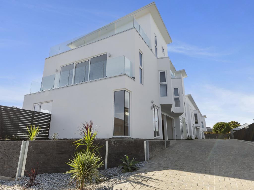 4/10 GRUNDY TCE, CHRISTIES BEACH, SA 5165