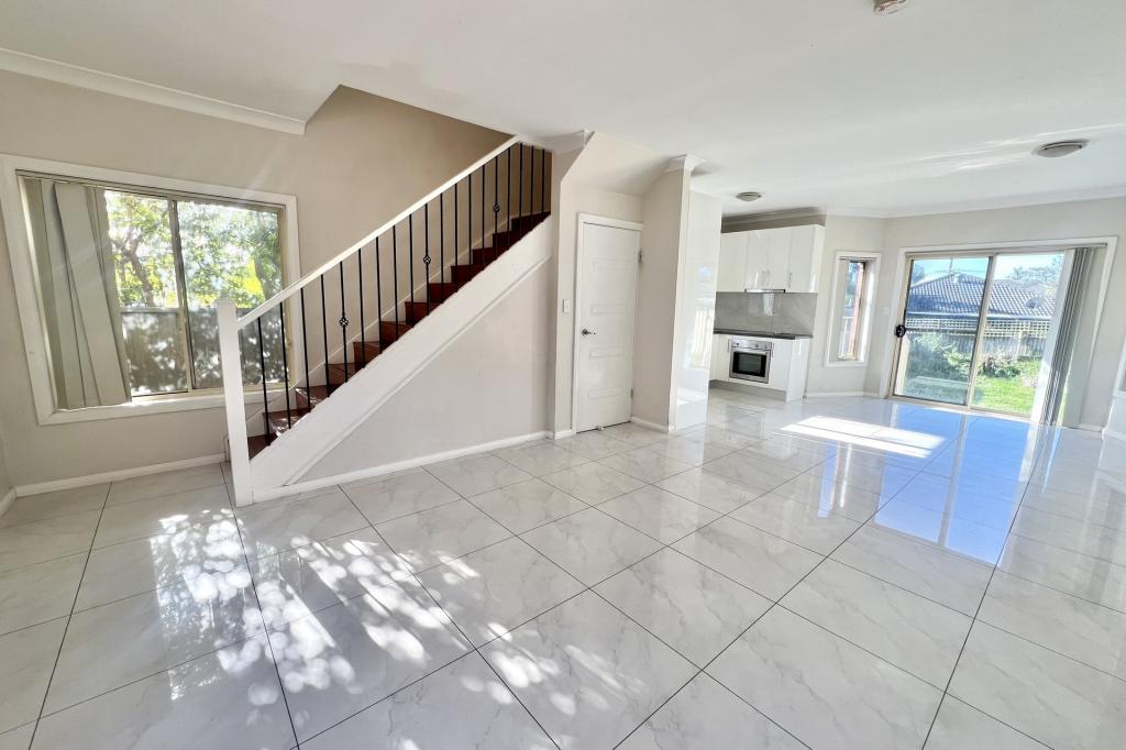 7/245 Old Windsor Rd, Old Toongabbie, NSW 2146