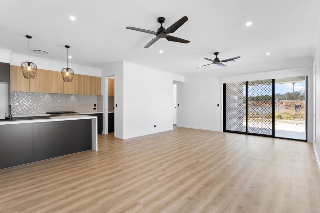 127 Fraser Dr, Burpengary East, QLD 4505