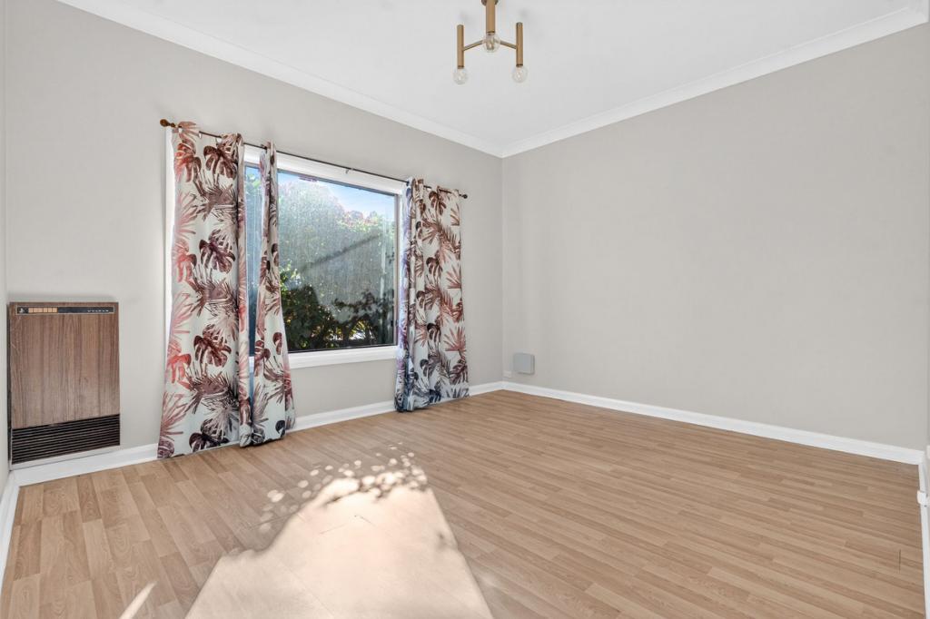 5 Simpson St, The Entrance North, NSW 2261