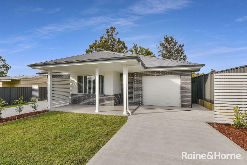 2/18 Deakin St, Kurri Kurri, NSW 2327